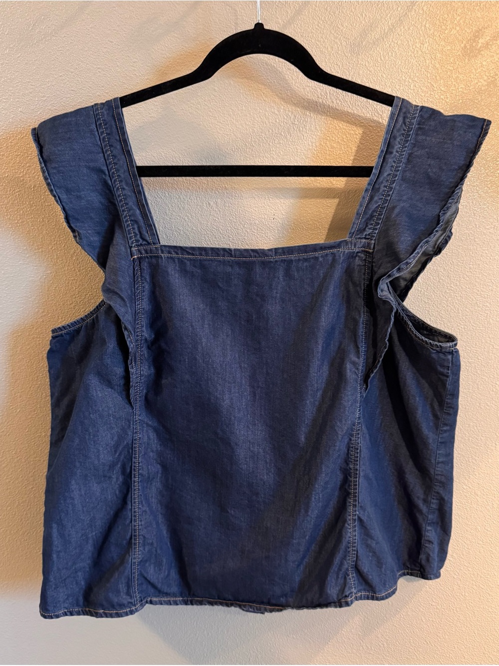 a.n.a Denim Button-Front Crop Top Tank - Picture 2 of 5